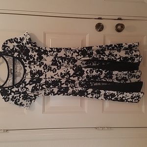 Floral Design Knit Dress